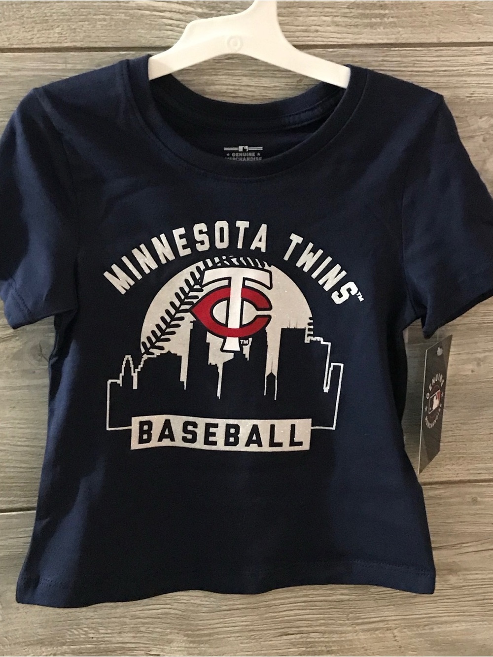 BNWT Minnesota Twins Girls Glittery Baseball T-Shirt